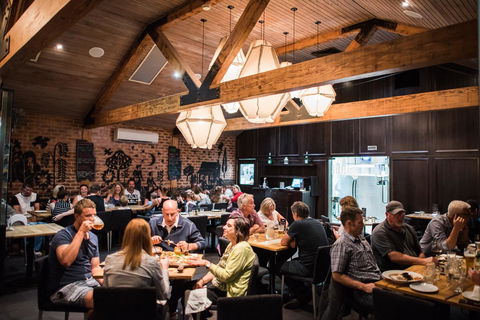 The Lodge By Manna - Accommodation Main Beach 17