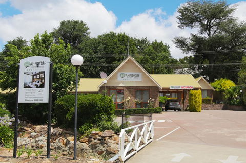 The Lodge By Manna - Accommodation Main Beach 0