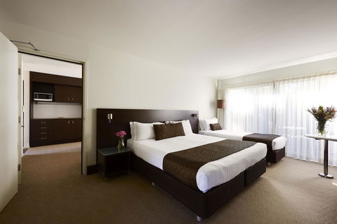 Station Motel - Accommodation Main Beach 9