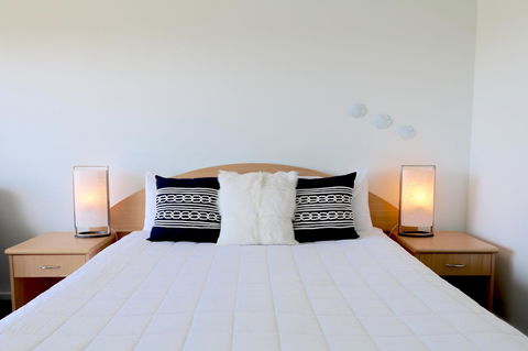 Harbour View Motel - Accommodation Main Beach 6