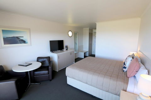 Harbour View Motel - Accommodation Main Beach 7