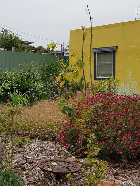 Sinclair Cottage - Accommodation Main Beach 27