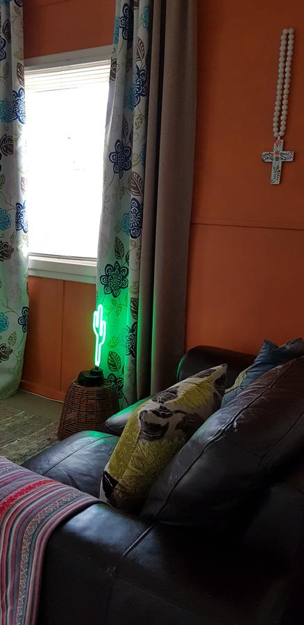 Sinclair Cottage - Accommodation Main Beach 11