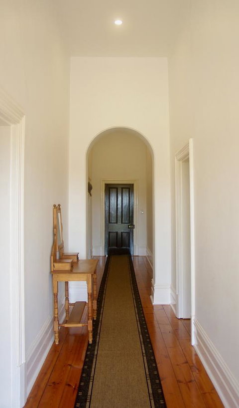 Scobie Lane Retreat - Accommodation Main Beach 12