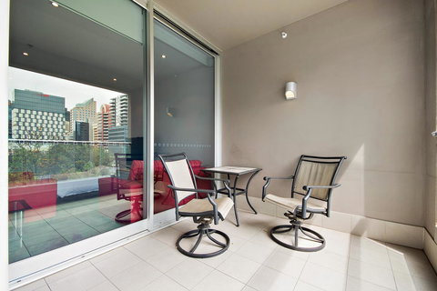 Swainson On Hindmarsh - Accommodation Main Beach 4