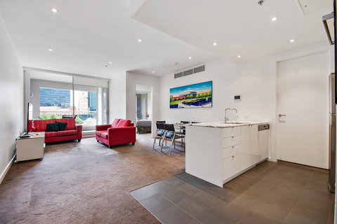 Swainson On Hindmarsh - Accommodation Main Beach 12