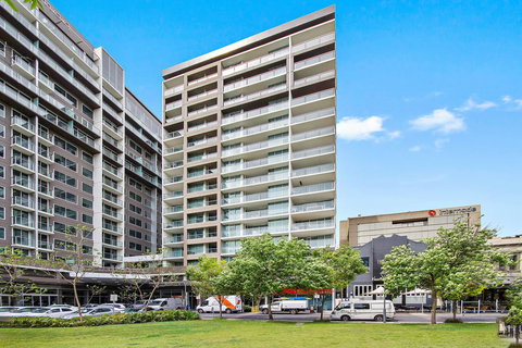 Swainson On Hindmarsh - Accommodation Main Beach 22