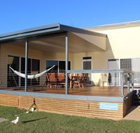 Waterfront on Osprey - Accommodation Main Beach