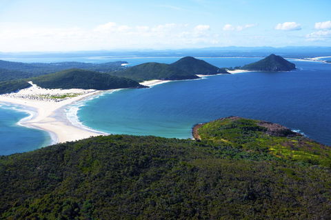 One Mile Retreat - Accommodation Main Beach 24
