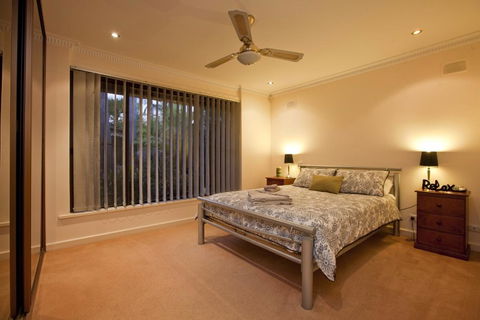 The Palms - Accommodation Main Beach 16