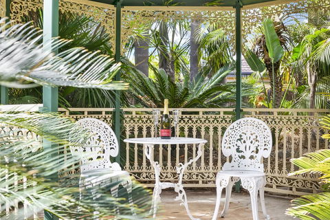 The Palms - Accommodation Main Beach 9