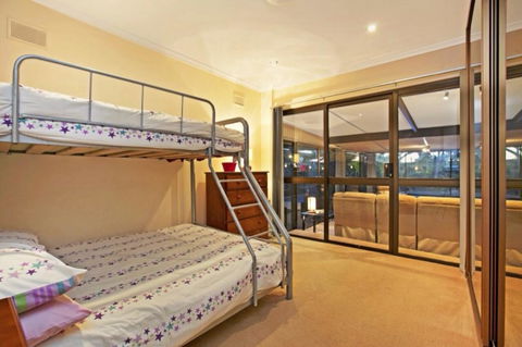 The Palms - Accommodation Main Beach 17