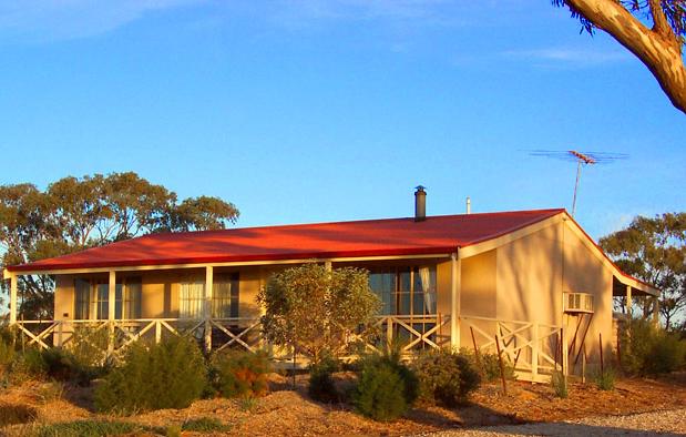 Emu Flat SA Accommodation Main Beach