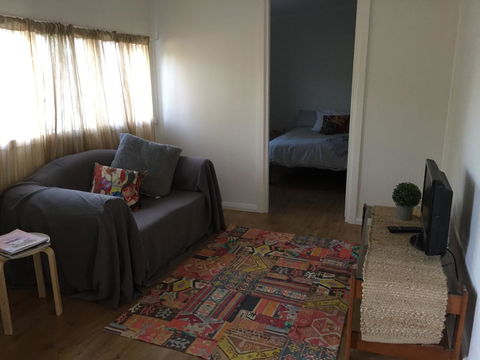 35 Trevena Road - Accommodation Main Beach 10