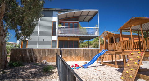 South Shores Villa 31 - South Shores Normanville - Accommodation Main Beach 1