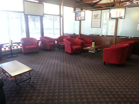 Grand Tasman Hotel - Accommodation Main Beach 21