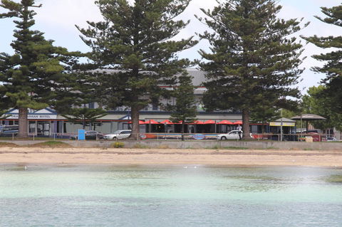 Grand Tasman Hotel - Accommodation Main Beach 35