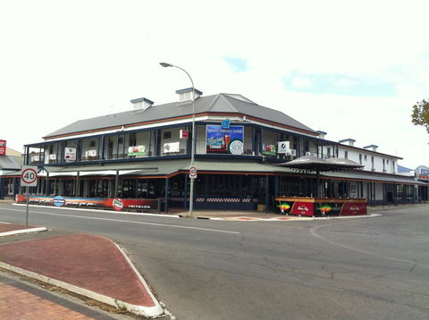 Grand Tasman Hotel - Accommodation Main Beach 0