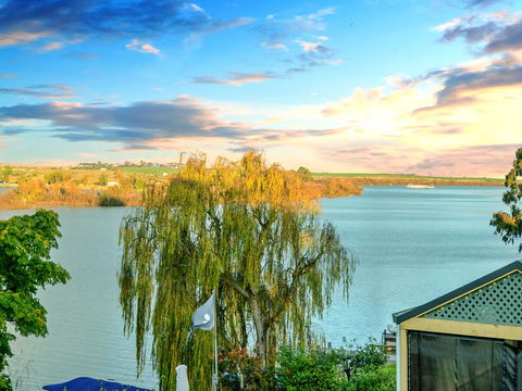 Muse On The Murray - Accommodation Main Beach 20