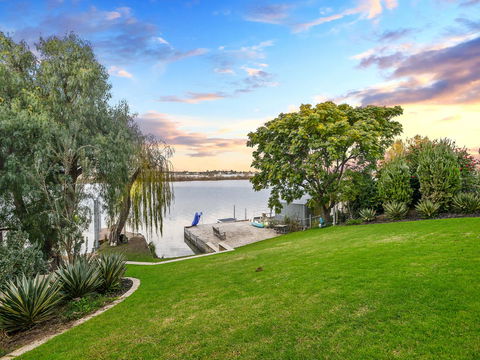 Muse On The Murray - Accommodation Main Beach 11