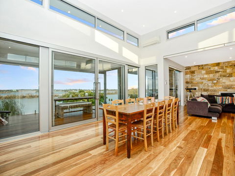 Muse On The Murray - Accommodation Main Beach 30
