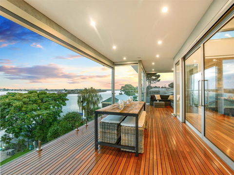 Muse On The Murray - Accommodation Main Beach 17