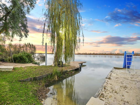 Muse On The Murray - Accommodation Main Beach 3