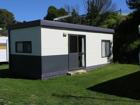 Lakeside Tourist Park - Accommodation Main Beach 4