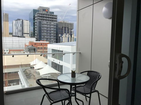 Ther-Rich 2Brm CBD Apartment - Accommodation Main Beach 38