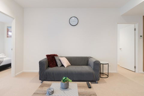 Ther-Rich 2Brm CBD Apartment - Accommodation Main Beach 33