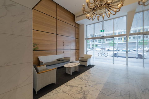 Ther-Rich 2Brm CBD Apartment - Accommodation Main Beach 16