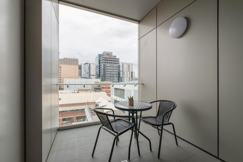 Ther-Rich 2Brm CBD Apartment - Accommodation Main Beach 24
