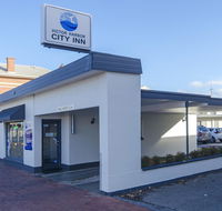Victor Harbor City Inn - Accommodation Main Beach