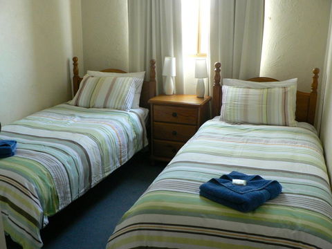 South Esplanade Apartment - Accommodation Main Beach 0
