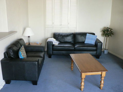 South Esplanade Apartment - Accommodation Main Beach 4