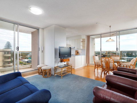 Ebbtide 25 - Accommodation Main Beach 2