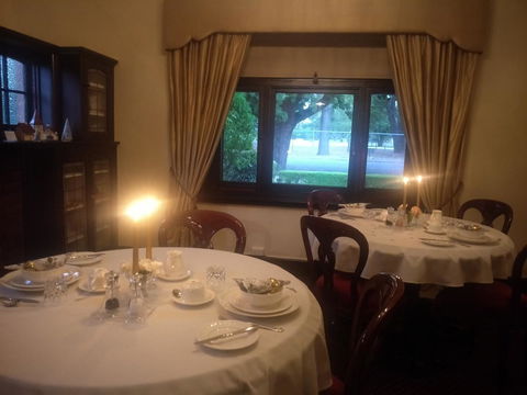 Fernweh Guesthouse - Accommodation Main Beach 2