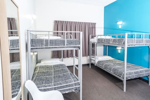 YHA Adelaide Central - Accommodation Main Beach 34