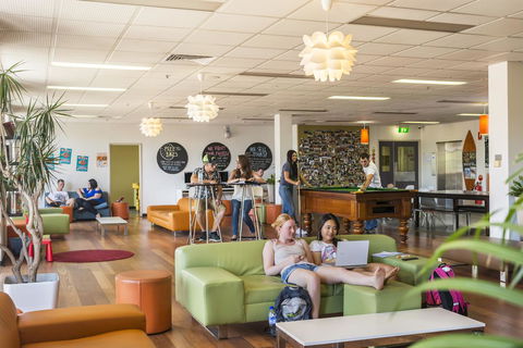 YHA Adelaide Central - Accommodation Main Beach 27
