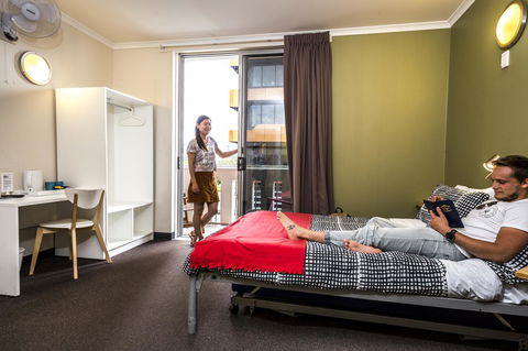 YHA Adelaide Central - Accommodation Main Beach 22