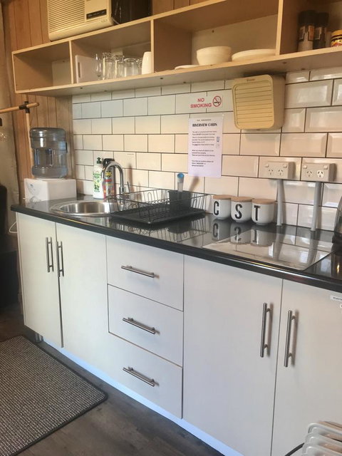 Murray Bridge Riverview Cabin - Accommodation Main Beach 8