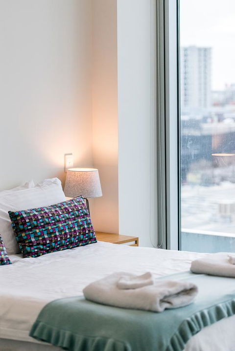 Stylish And Comfortable, Views Over Gouger St! - Accommodation Main Beach 10
