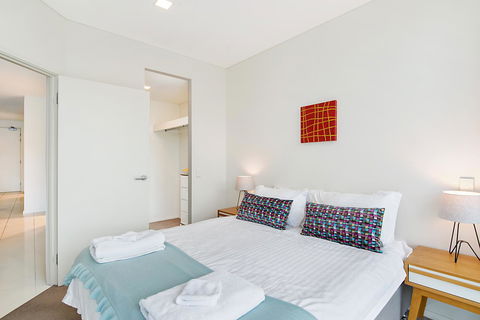 Stylish And Comfortable, Views Over Gouger St! - Accommodation Main Beach 11