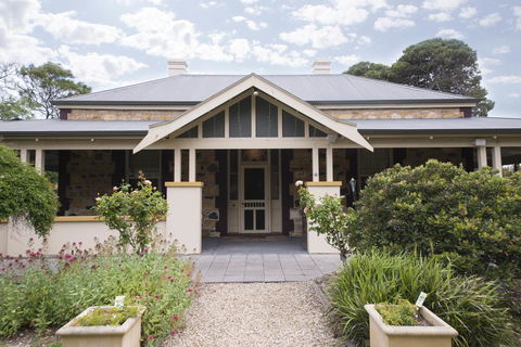 Yankalilla Bay Homestead - Accommodation Main Beach 1