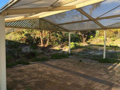 Shangri La Moonta Bay - Accommodation Main Beach 18