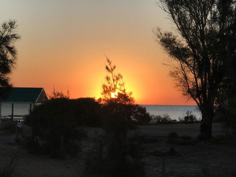 Shangri La Moonta Bay - Accommodation Main Beach 2