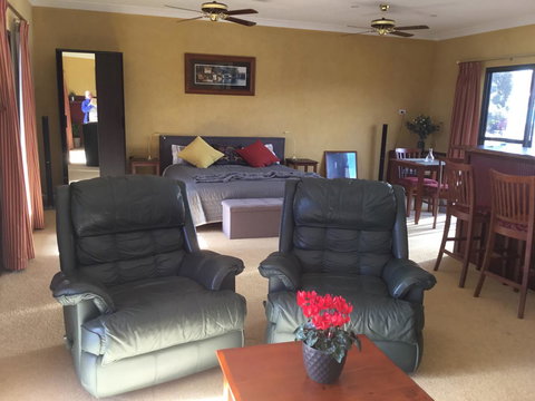 Murrayview Guest House - Accommodation Main Beach 13