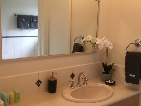 Apartment 229 Mount Gambier - Accommodation Main Beach 3