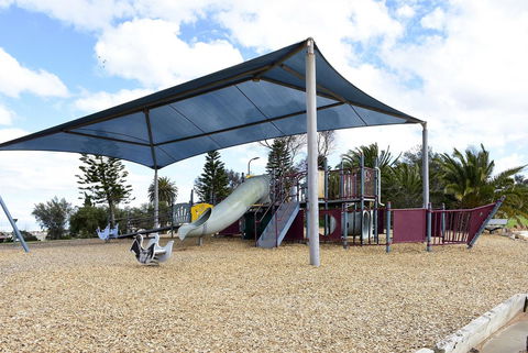 Travelway Motel - Accommodation Main Beach 29