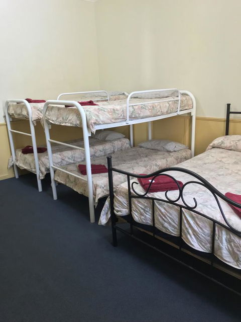 Travelway Motel - Accommodation Main Beach 15